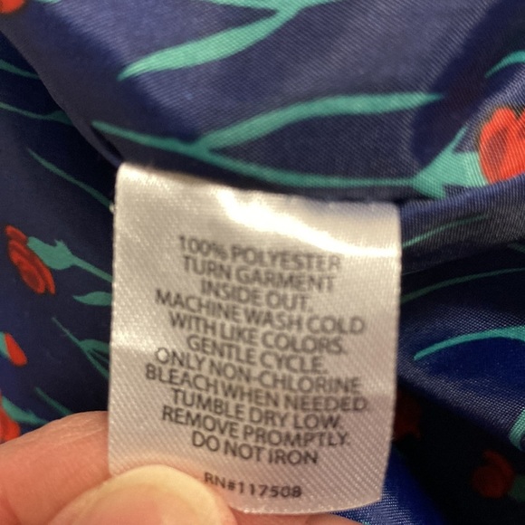 Disney Princess Belle rose Girl's Full Zip satin Bomber Jacket Size L - Picture 8 of 8